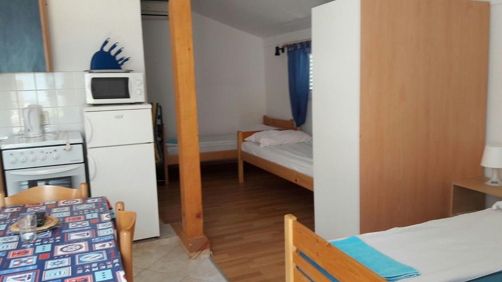 Apartment Neven Privlaka  Extérieur photo